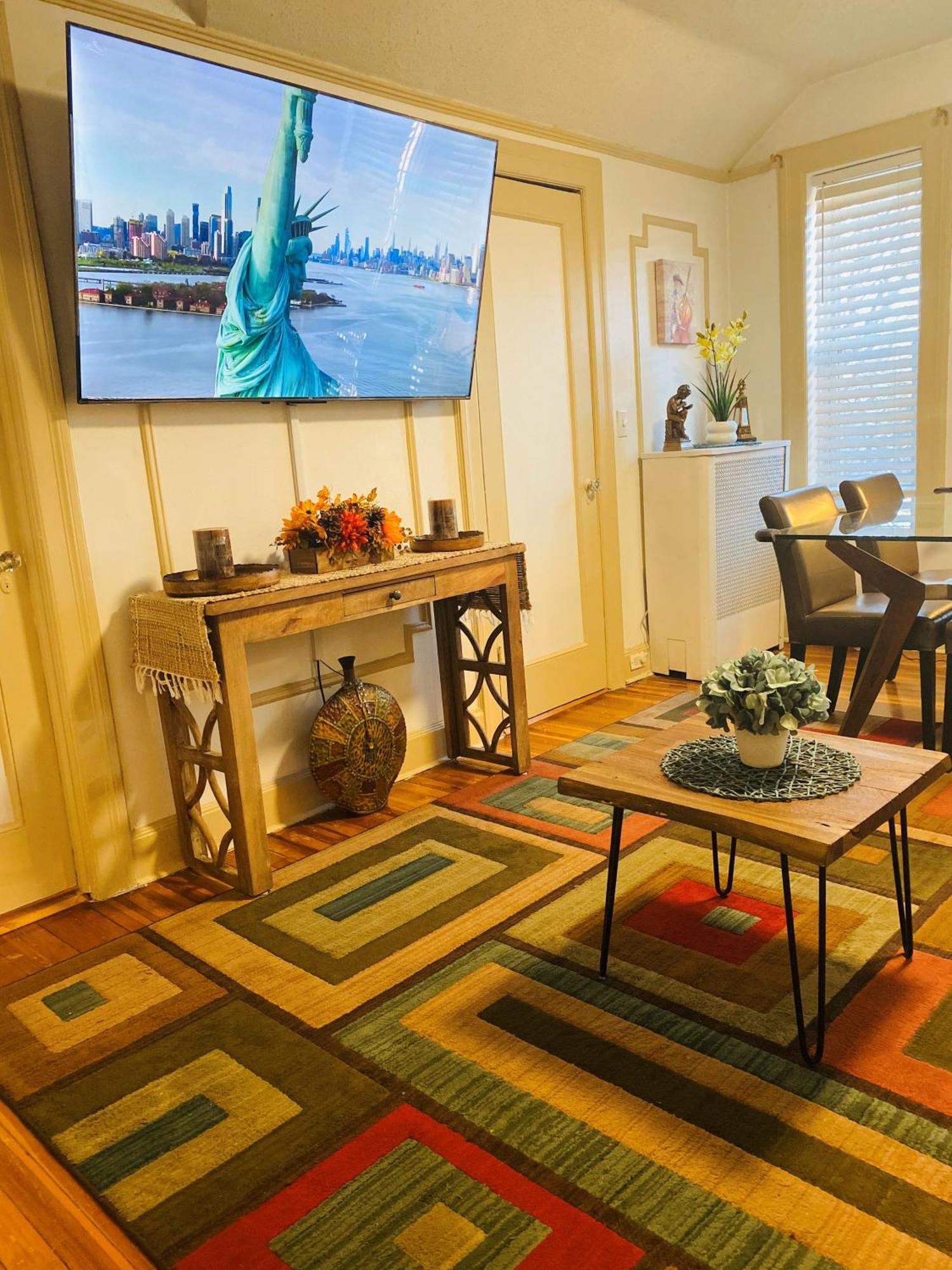 Nyc Cozy Private Bedroom With Free Parking & Near Subway - Business & Tourists New York Exteriér fotografie